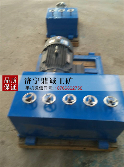 11 钢绞线穿束机 (1)