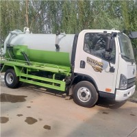 环卫小型抽污车5方吸污车厂家一辆价格多少钱